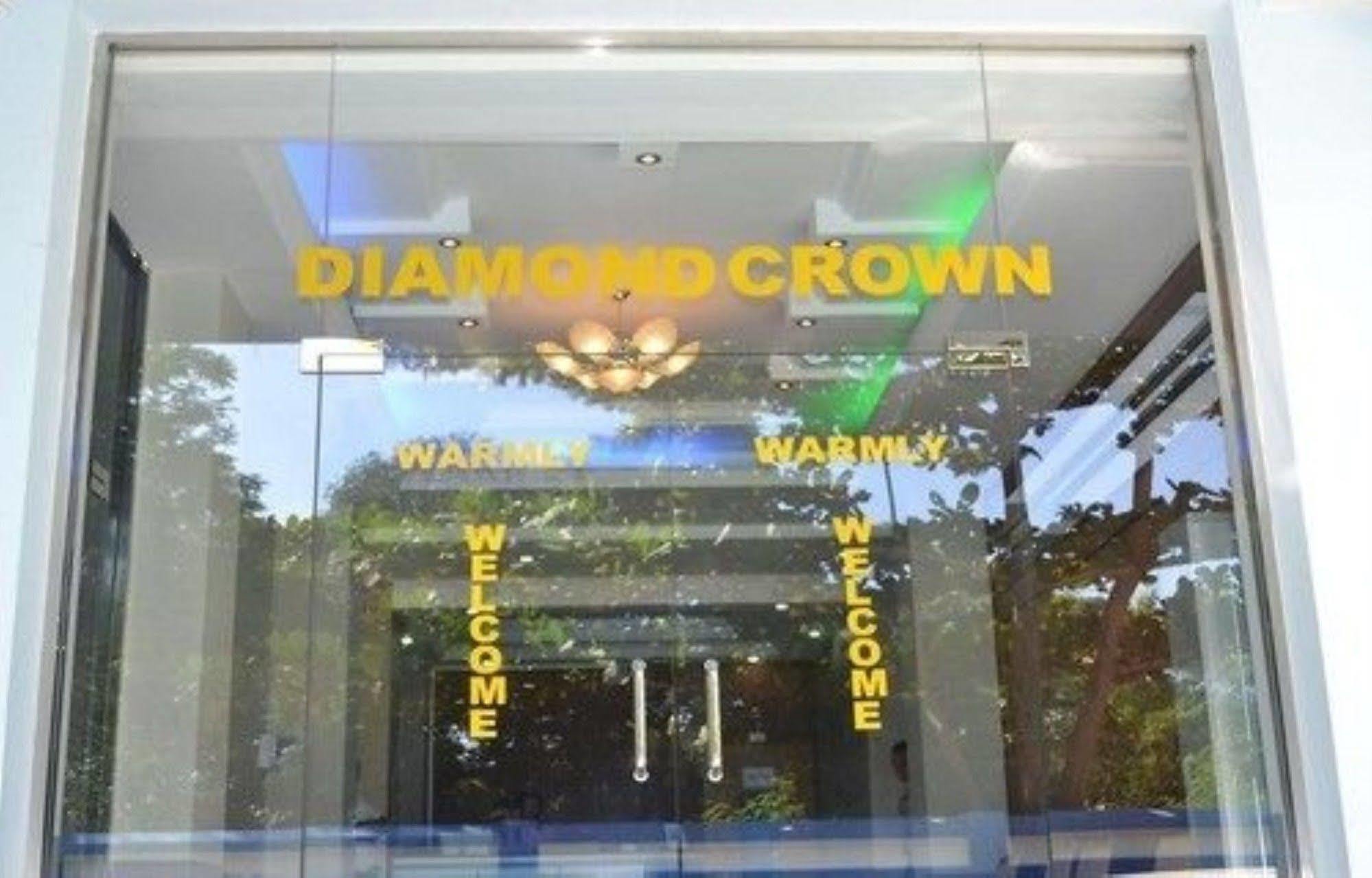 Diamond Crown Hotel Gyogon Eksteriør billede